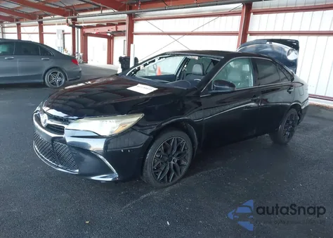 2016 Toyota Camry Xse z USA, uszkodzony, nr VIN 4T1BF1FK1GU519983